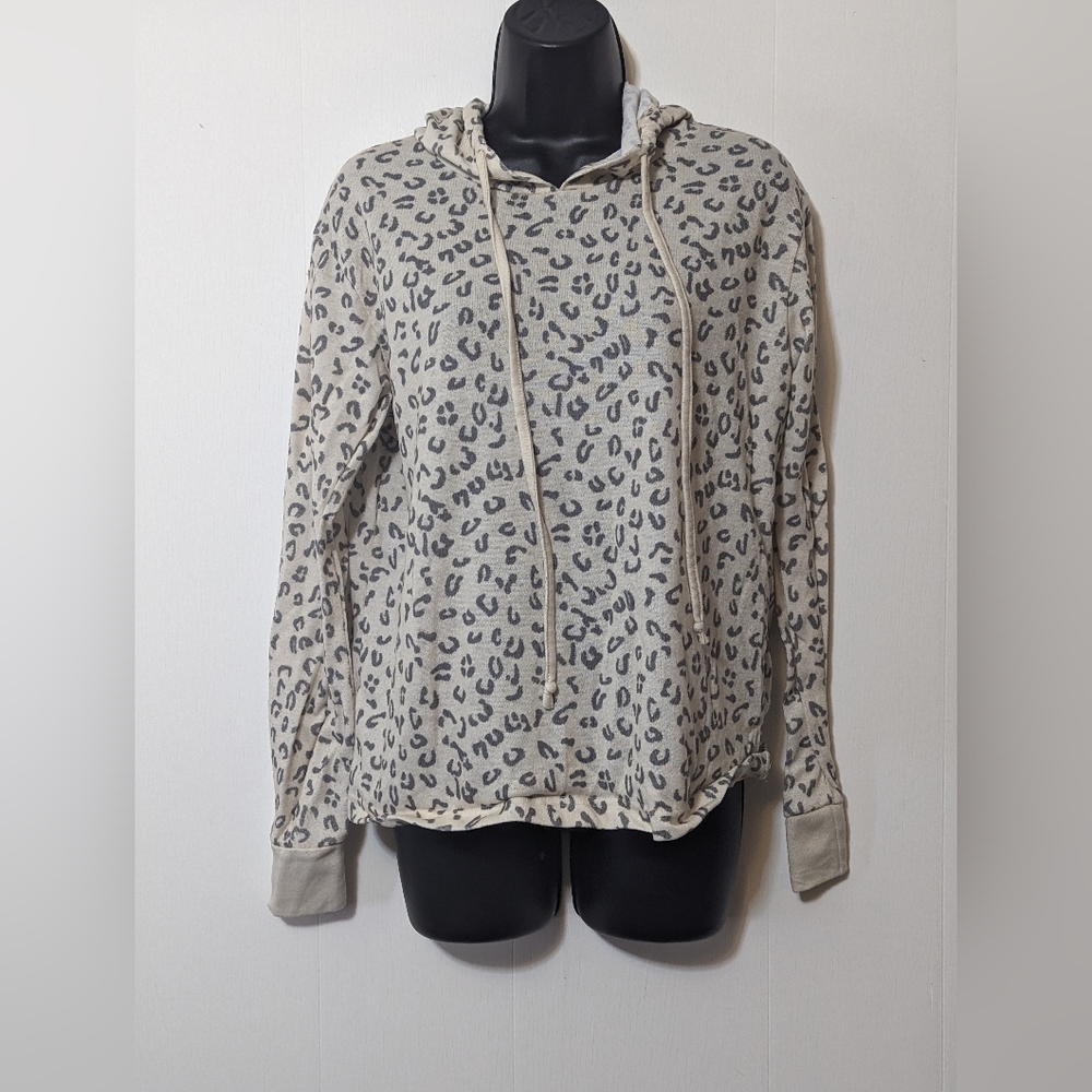 Women's Jordann Animal Print Hooded Sweatshirt Size Small